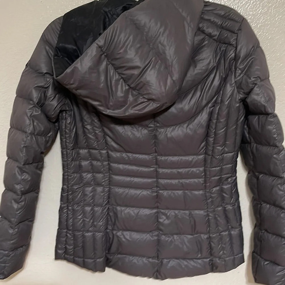 Bernardo Puffer Long Sleeve Size Small Black Jacket Hooded metallic gray - Picture 12 of 16